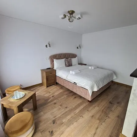 招待所 Bella Vista 3*